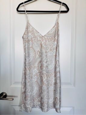 Aritzia Wilfred Satin Slip Mini Dress V neck Spaghetti Strap